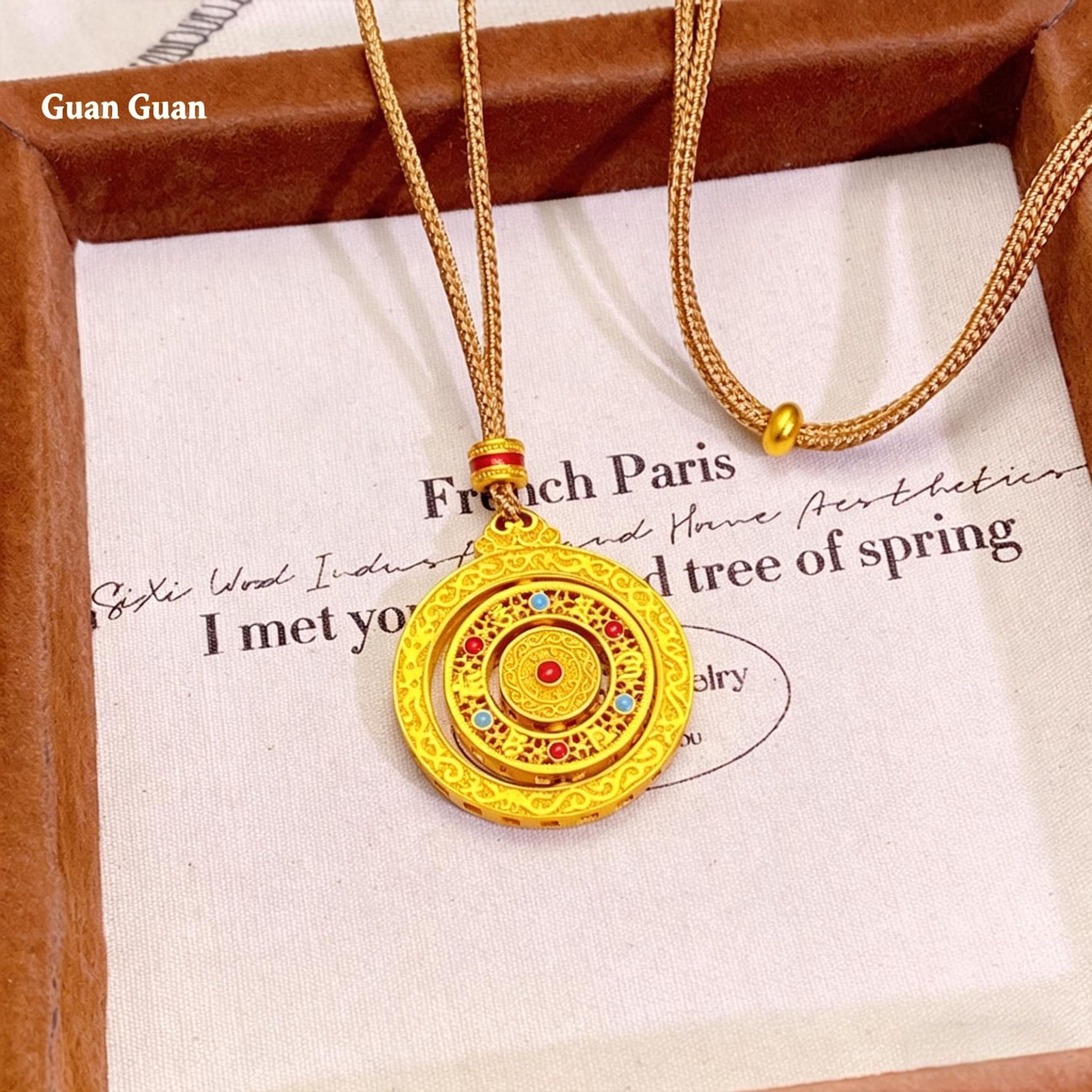 [N6-1-9] Dripping glue to turn Babao compass pendant + Curry color such as Italian rope